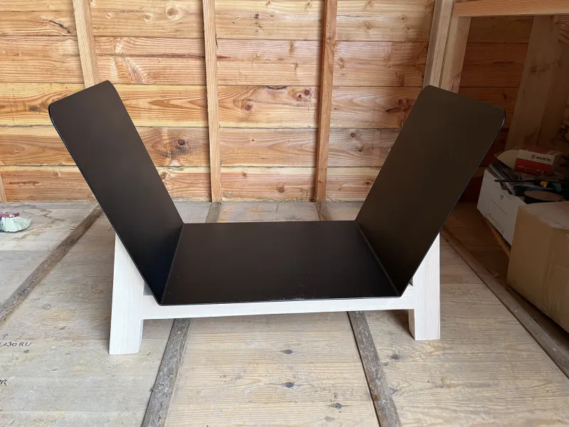 Banc en bois et métal